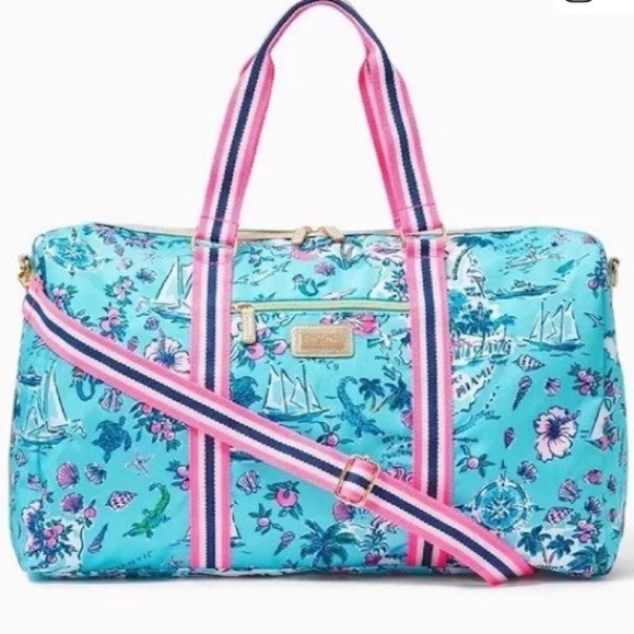 Lilly Pulitzer Handbags - Lilly Pulitzer Overnight Bag Amalfi Blue Lilly’s Roadtrip Florida blue pink gold